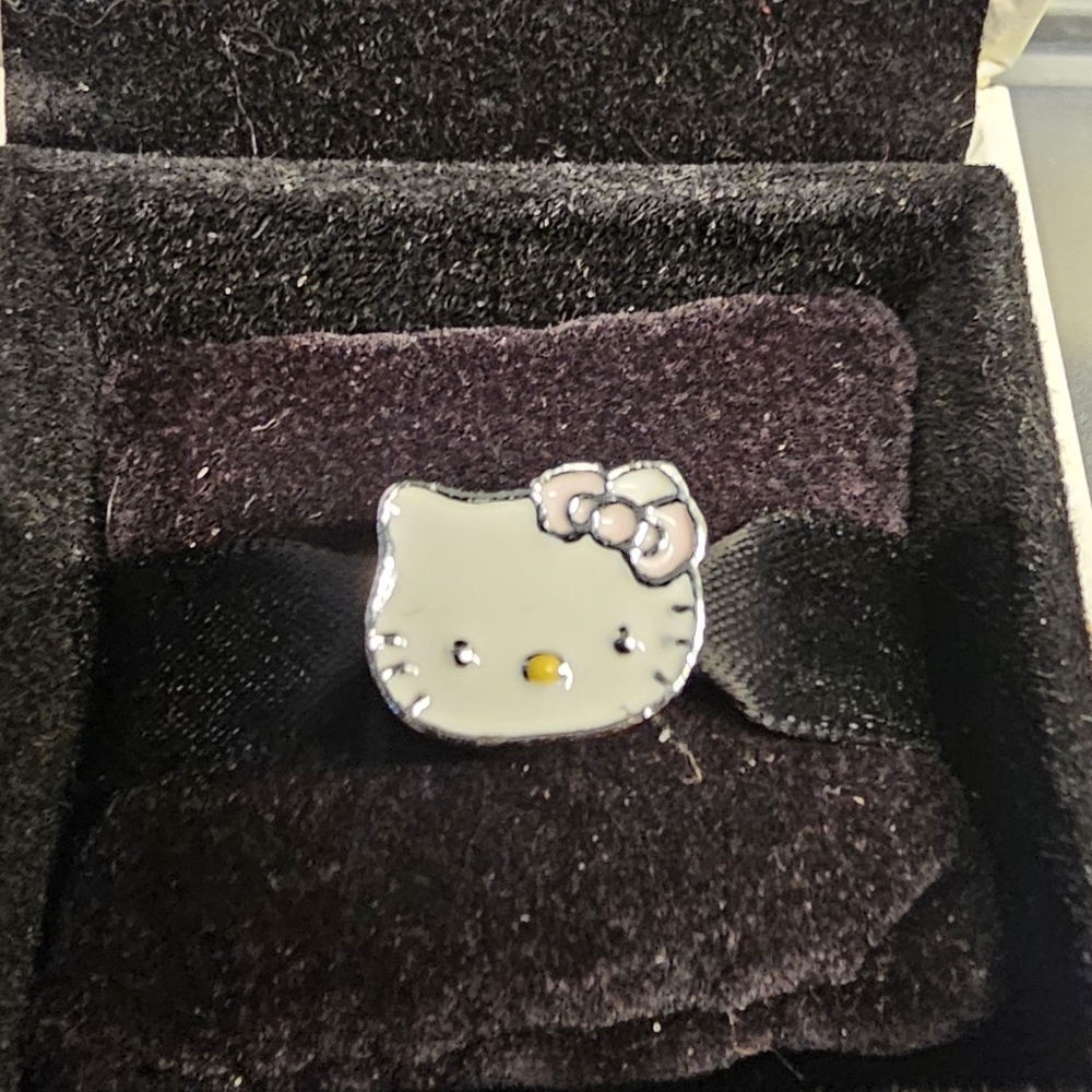 BUNDLE & SAVE • #153 • Hello Kitty Charm